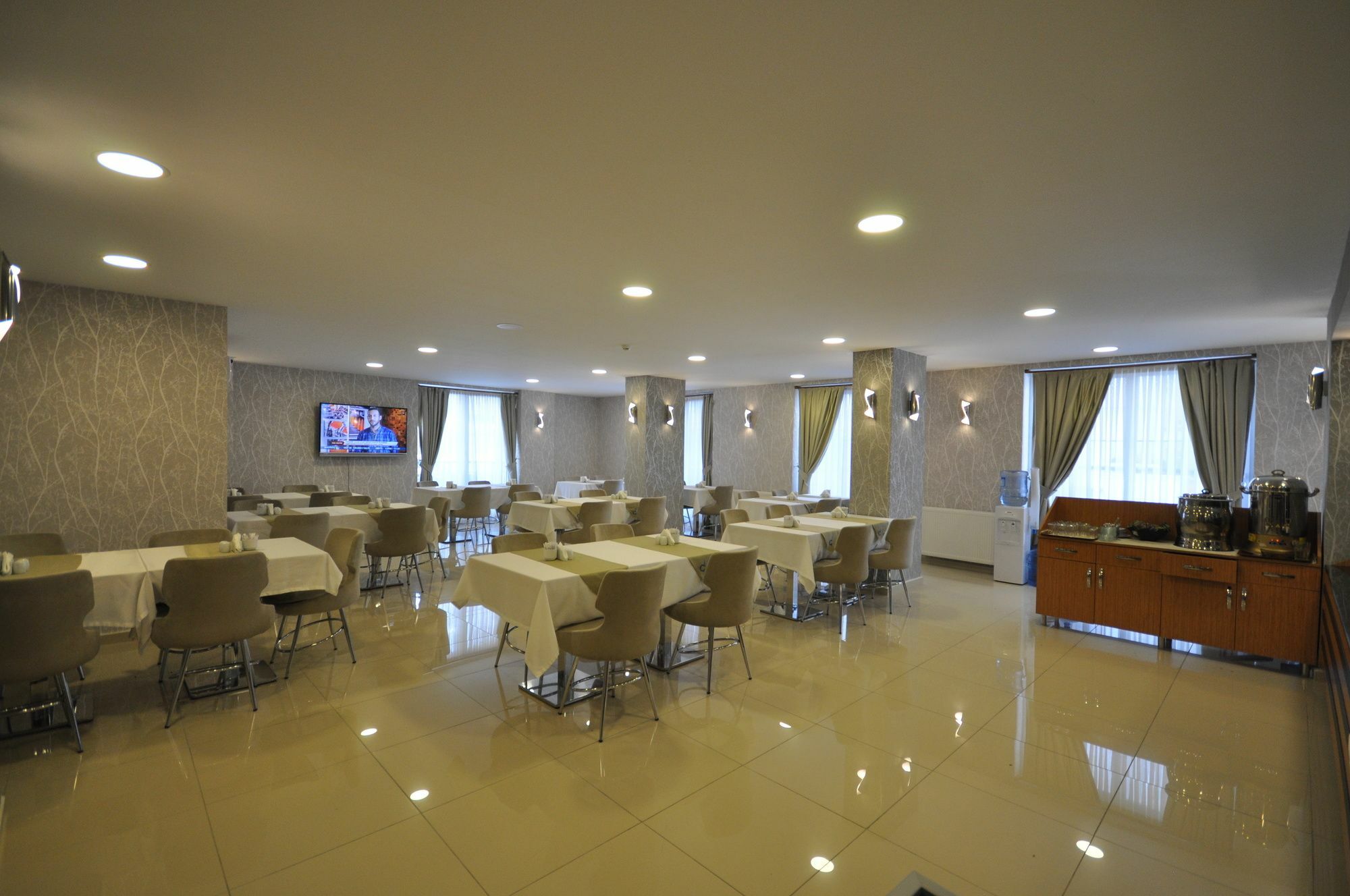 Double Comfort Hotel Ankara Exterior photo